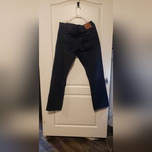 Men Levi's jeans dark blue distressed